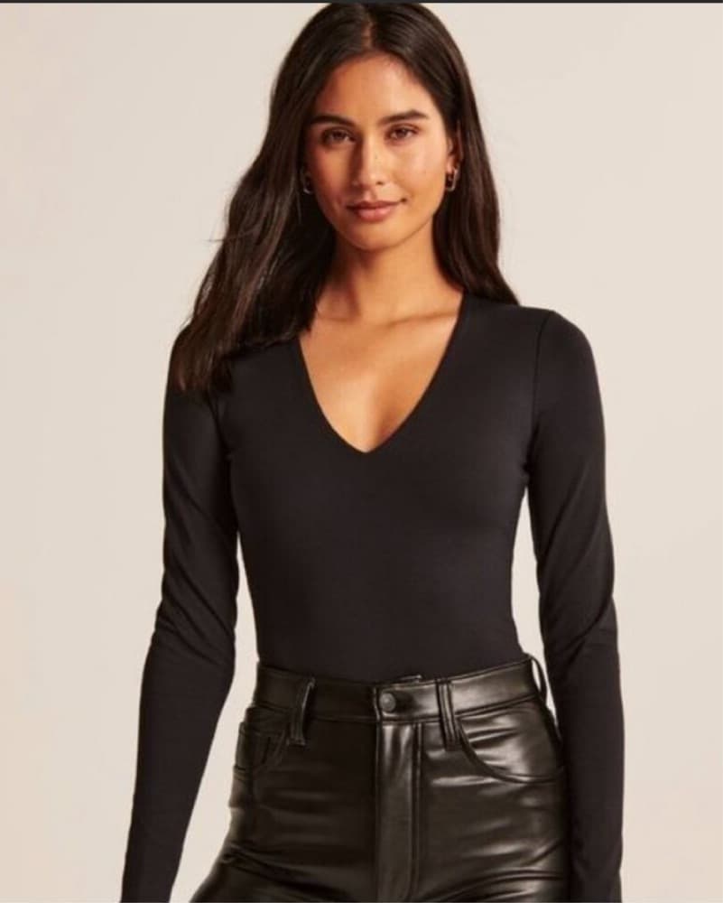 A&F Black Long Sleeve V-Neck Bodysuit - Image 5