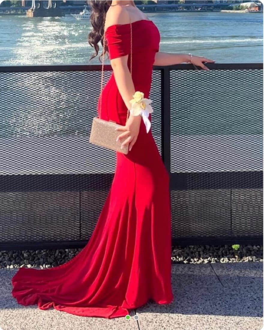Red Club L London dress - Image 2