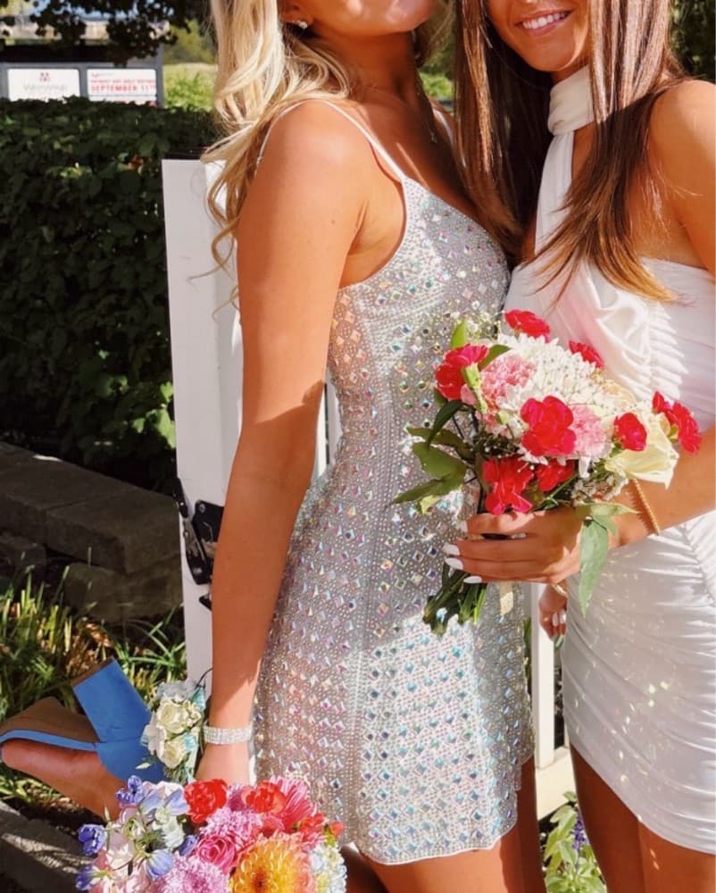 Shimmering Sequin Dress - Image 1