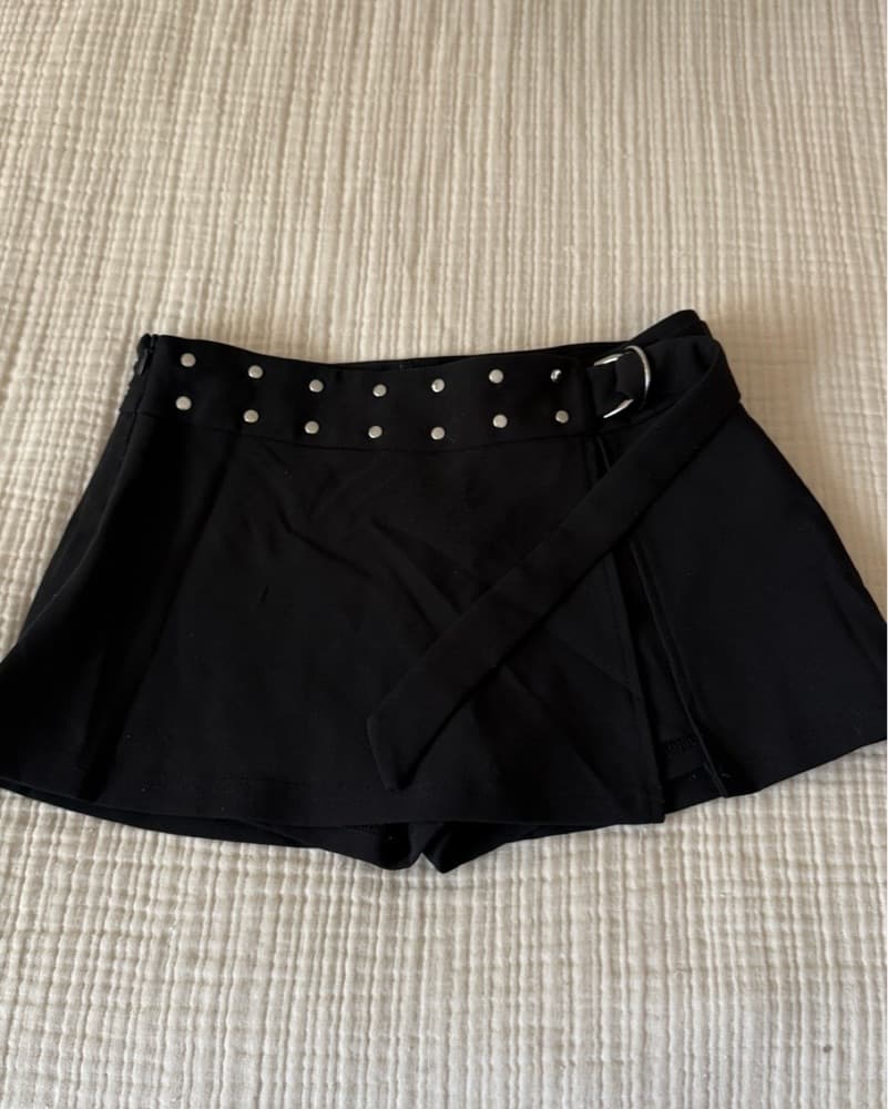 Outcast Mini Skort - Image 3