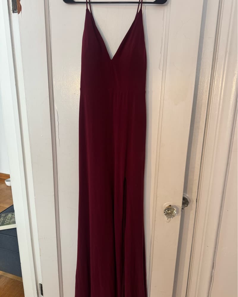 Dear Moon Burgundy Gown V neck with slit - Image 3