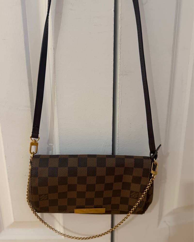 Louis Vuitton Favorite MM - Image 2