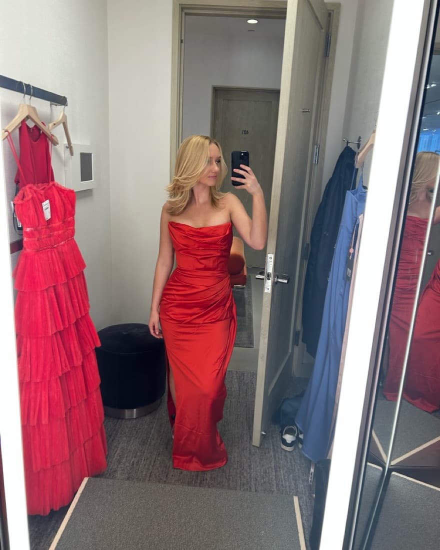 House of CB Gown - Image 3