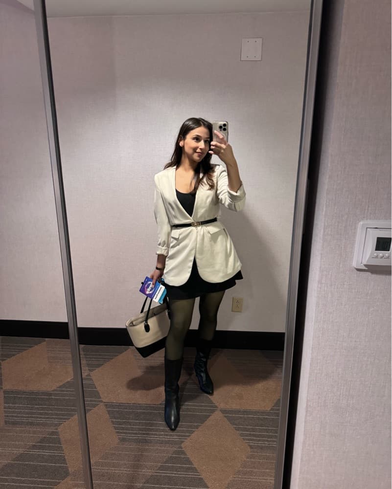 Chic Blazer - Image 2
