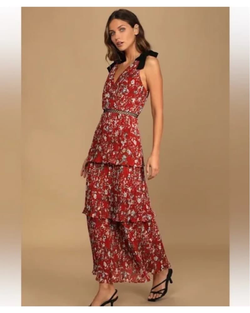 Red Floral Tiered Pleated Long Dress - Image 1