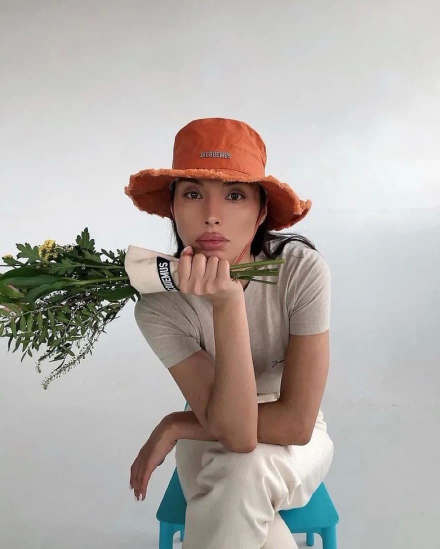 jacquemus le bob artichaut terracotta - Image 1
