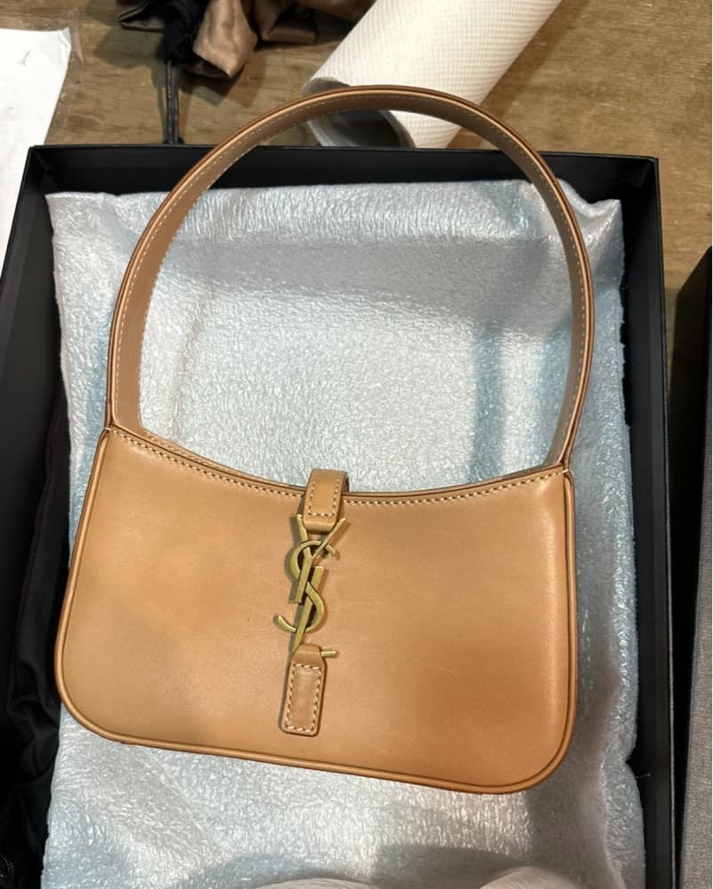 Ysl Le 5 A 7 Mini  - Image 2