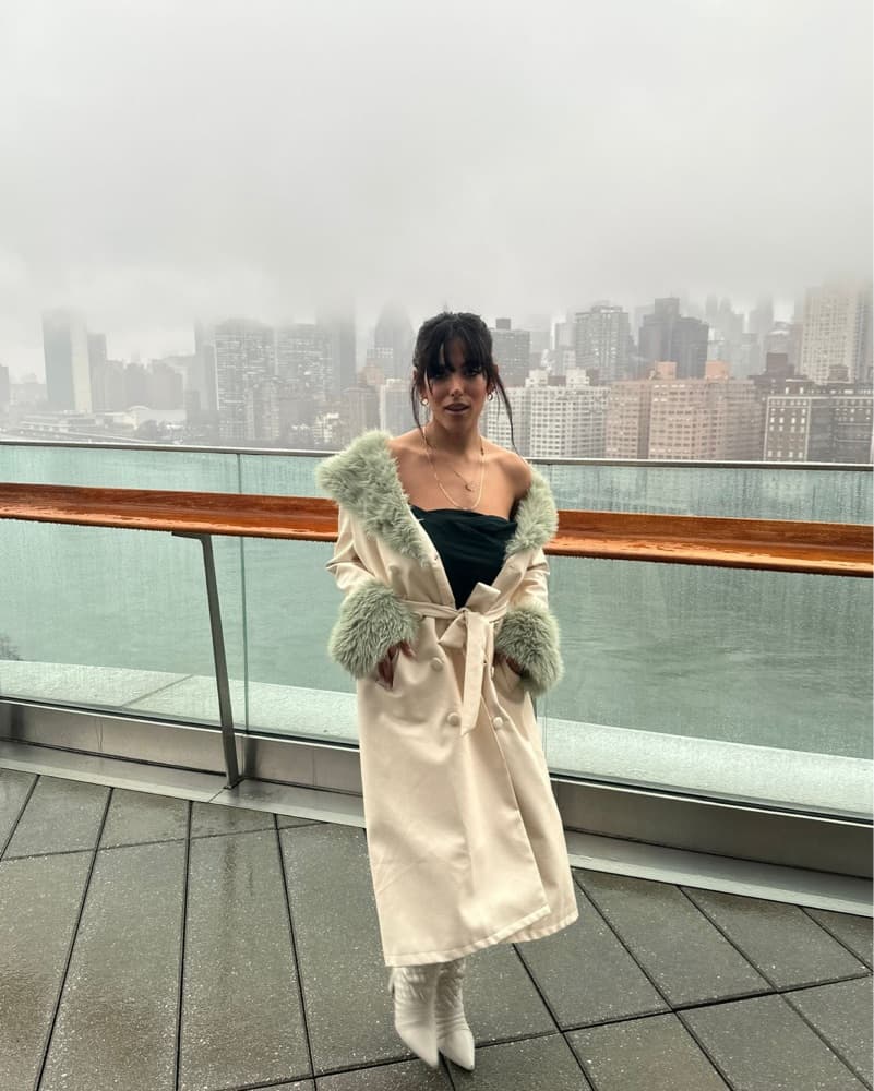 Luxurious Faux Fur Trim Coat - Image 3
