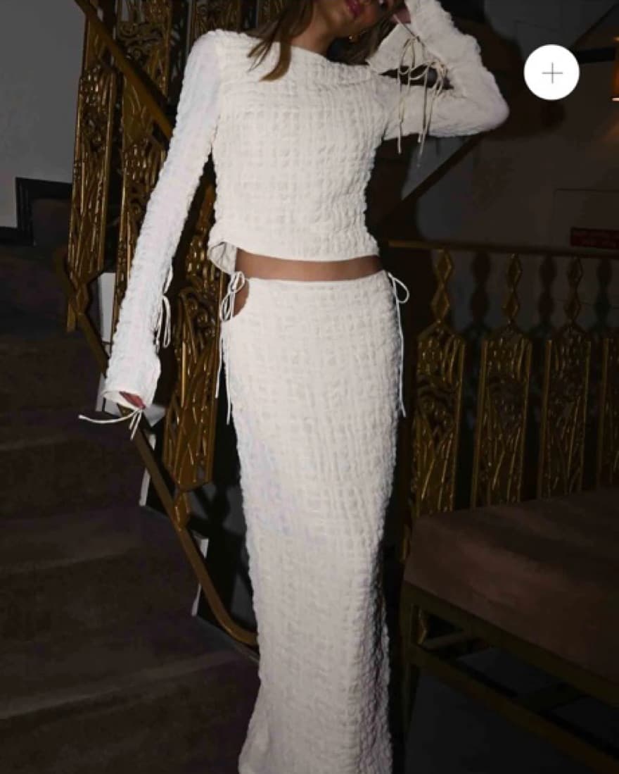 Long Sleeve Reversible Lace Up Top - Image 2