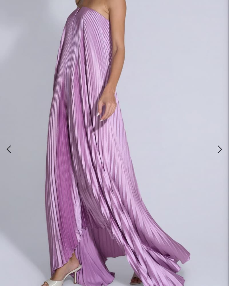 L’IDÉE Black Tie Gown - Image 2