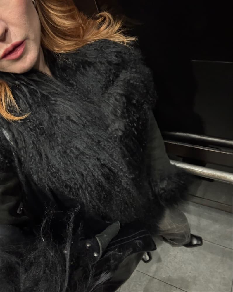 Susana chow BLACK shearling suede Coat - Image 5
