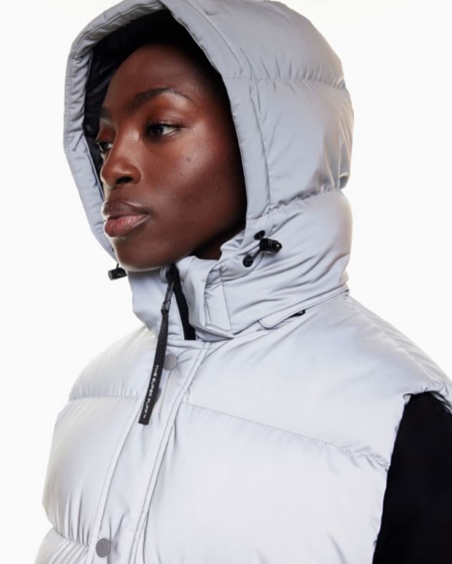 Aritzia Super Puff Reflective Vest - Image 4