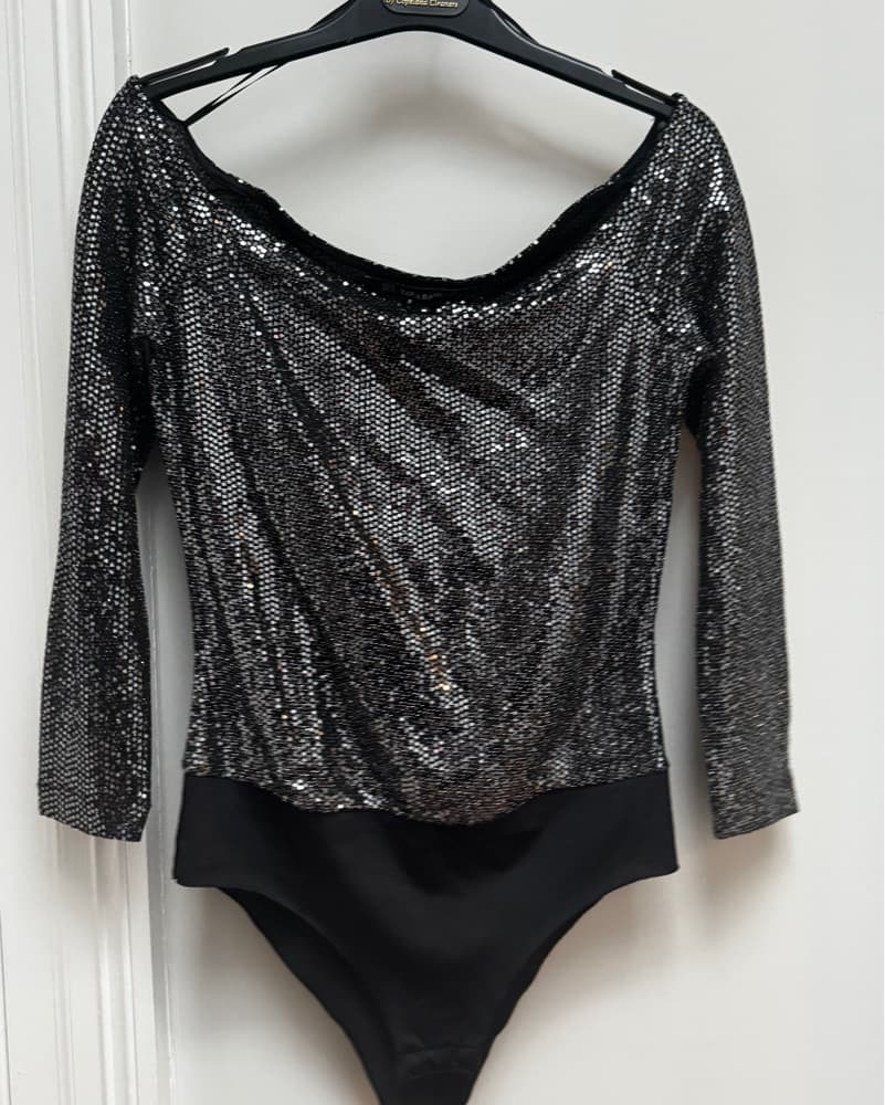 Dazzling Sequined Zara Bodysuit - Image 3