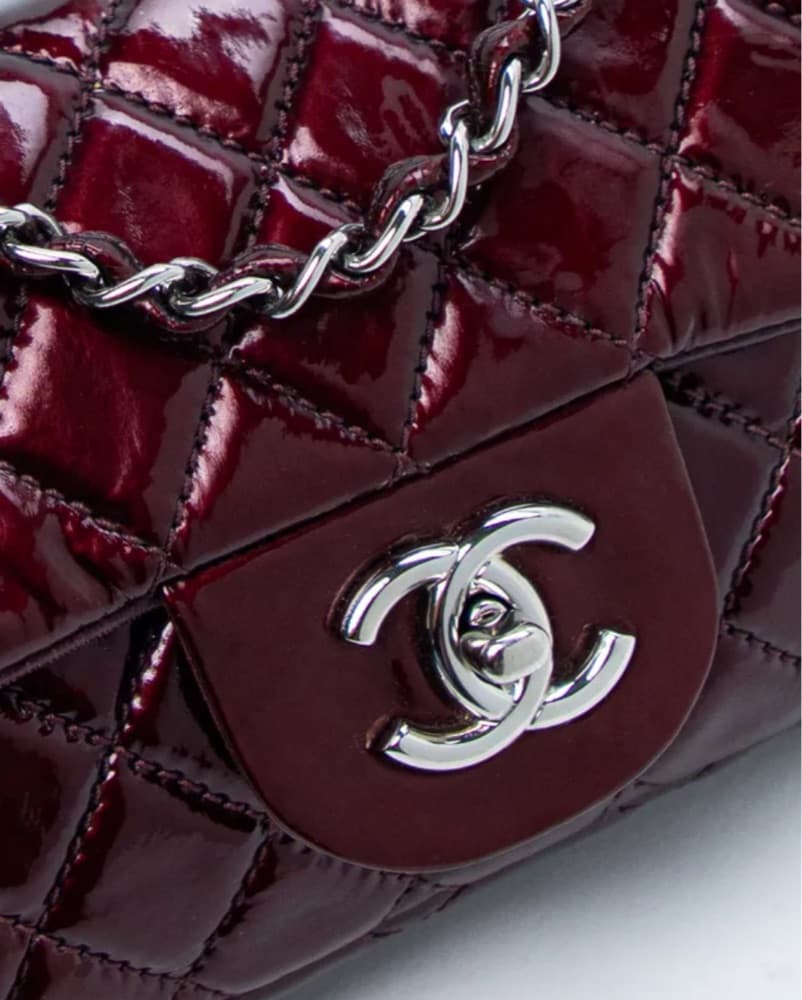 Chanel Patent flap Bag  - Image 6