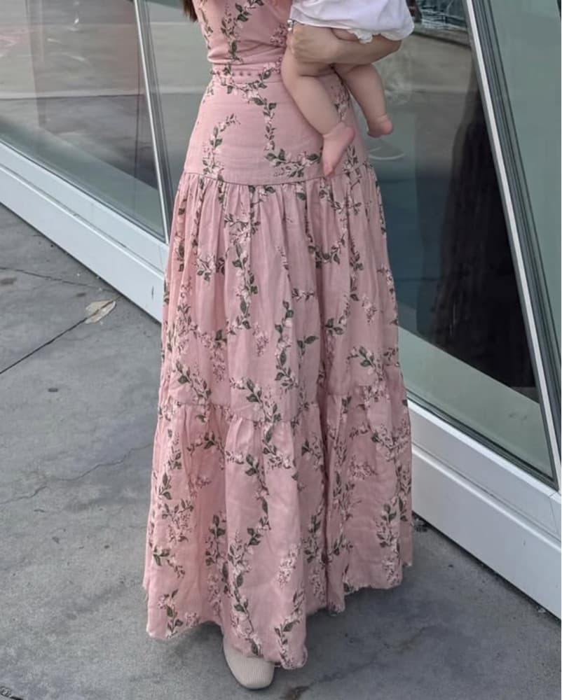 Floral Tiered Midi Dress - Image 2