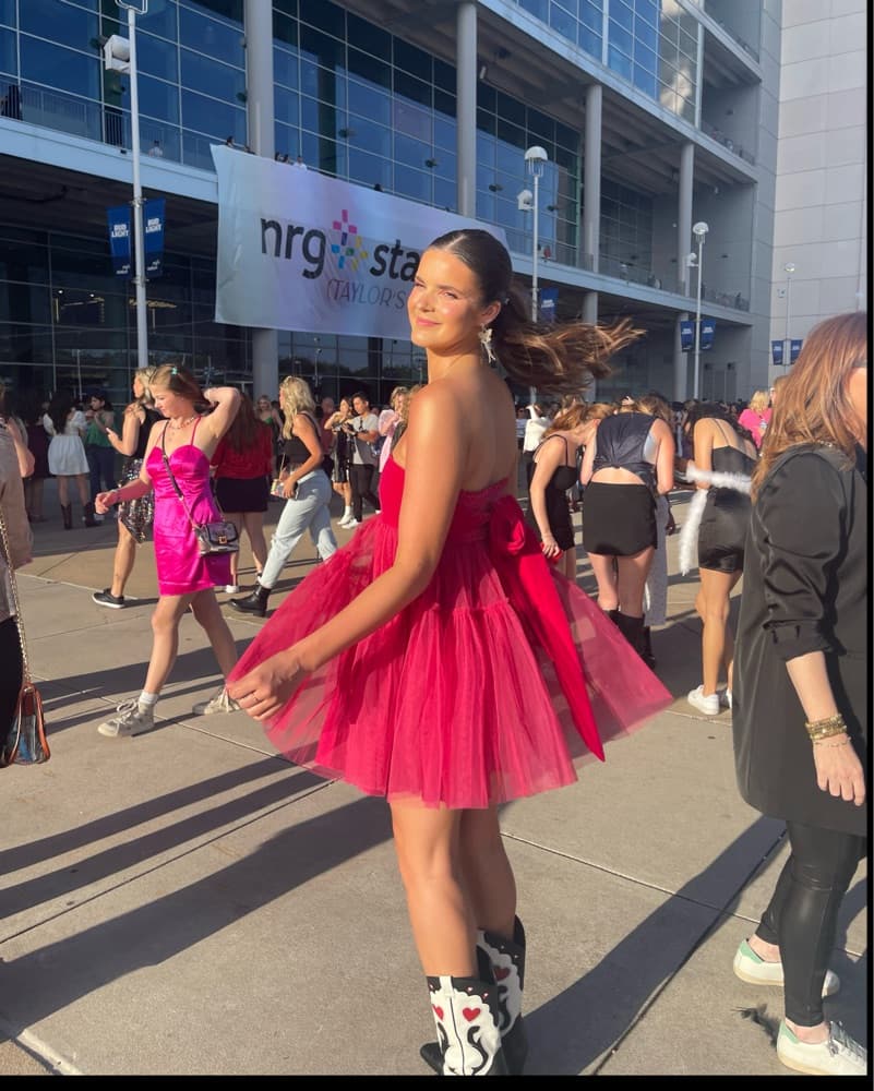 Vibrant Pink Tulle Dress - Image 1