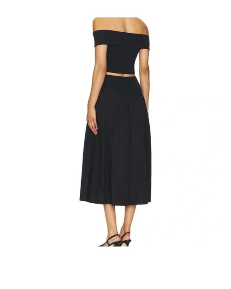 Chic Black Midi Ensemble - Image 3