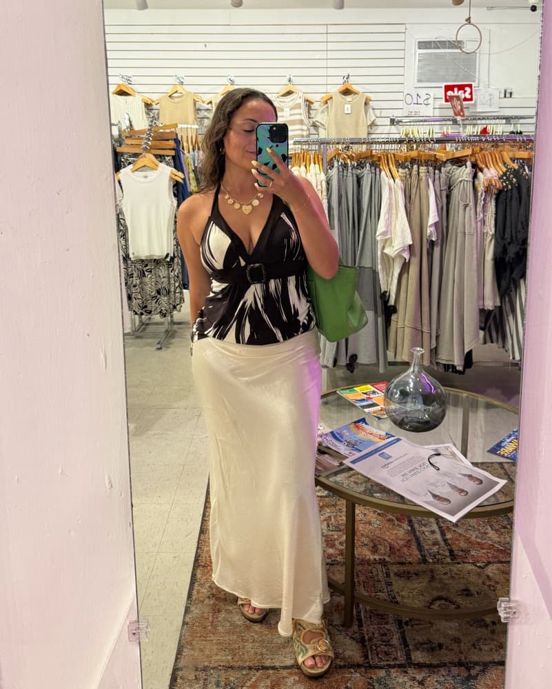 Y2K Brown And White Halter Top  - Image 2