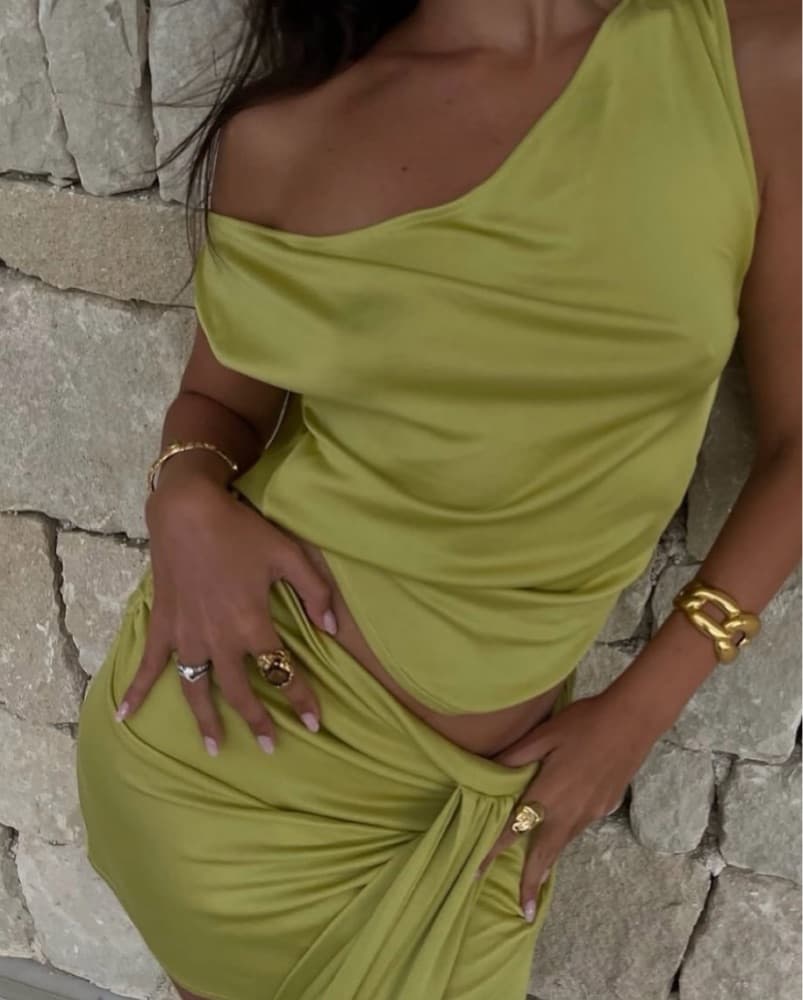 Asta Resort Chartreuse Green Set  - Image 5