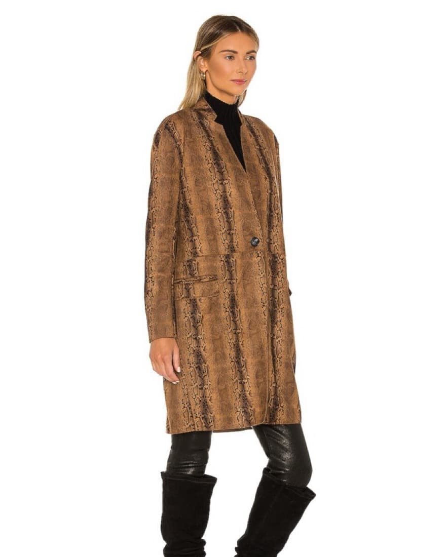 Revolve Light Jacket - Image 2