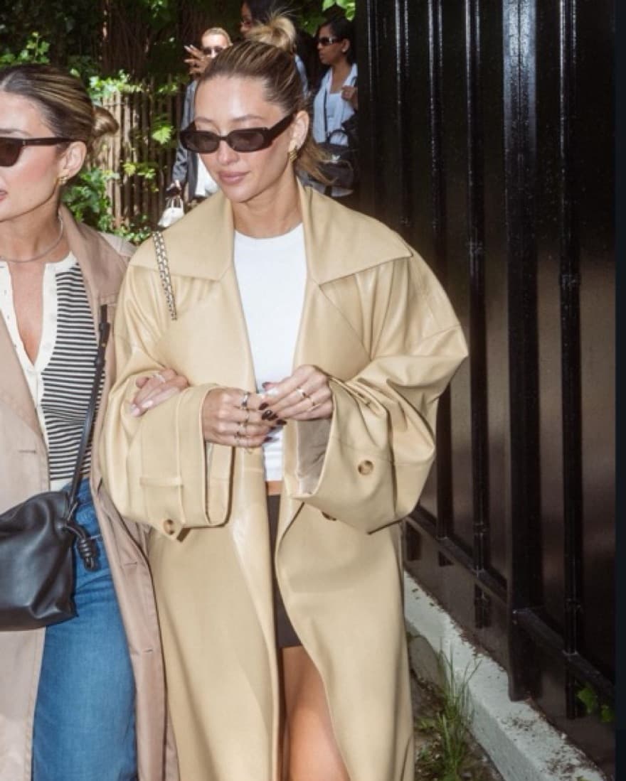 Helsa Leather Trench Coat - Image 4