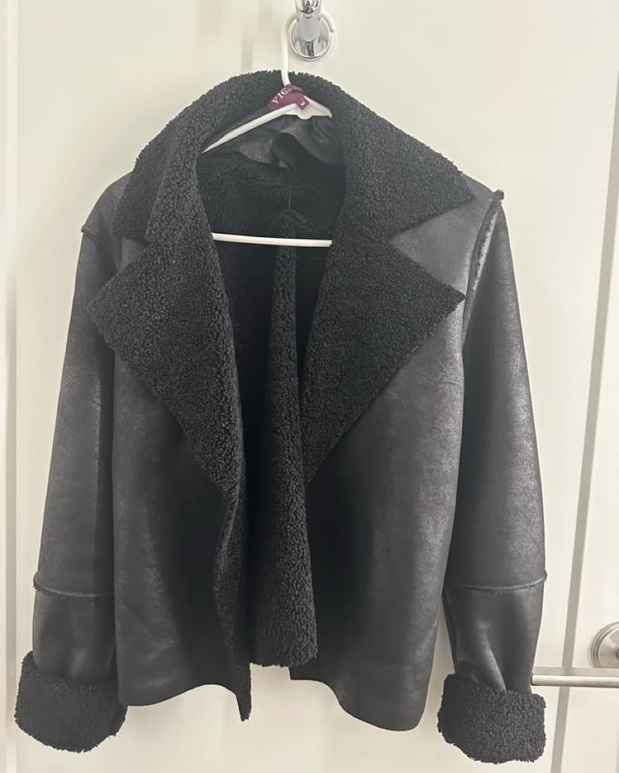 Black Fall Sherpa Jacket - M - Image 1