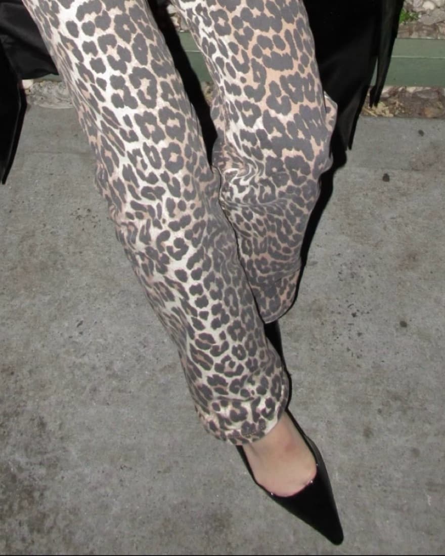 GANNI Leopard Print Betzy Cropped Jeans - Image 1