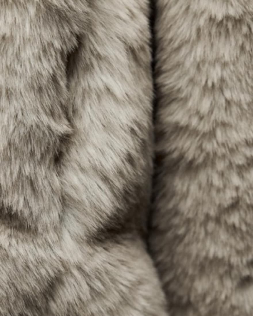 Zara Faux fur jacket - Image 5