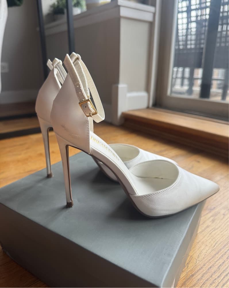 Satin White Pumps, With Or Without Bows - Image 2