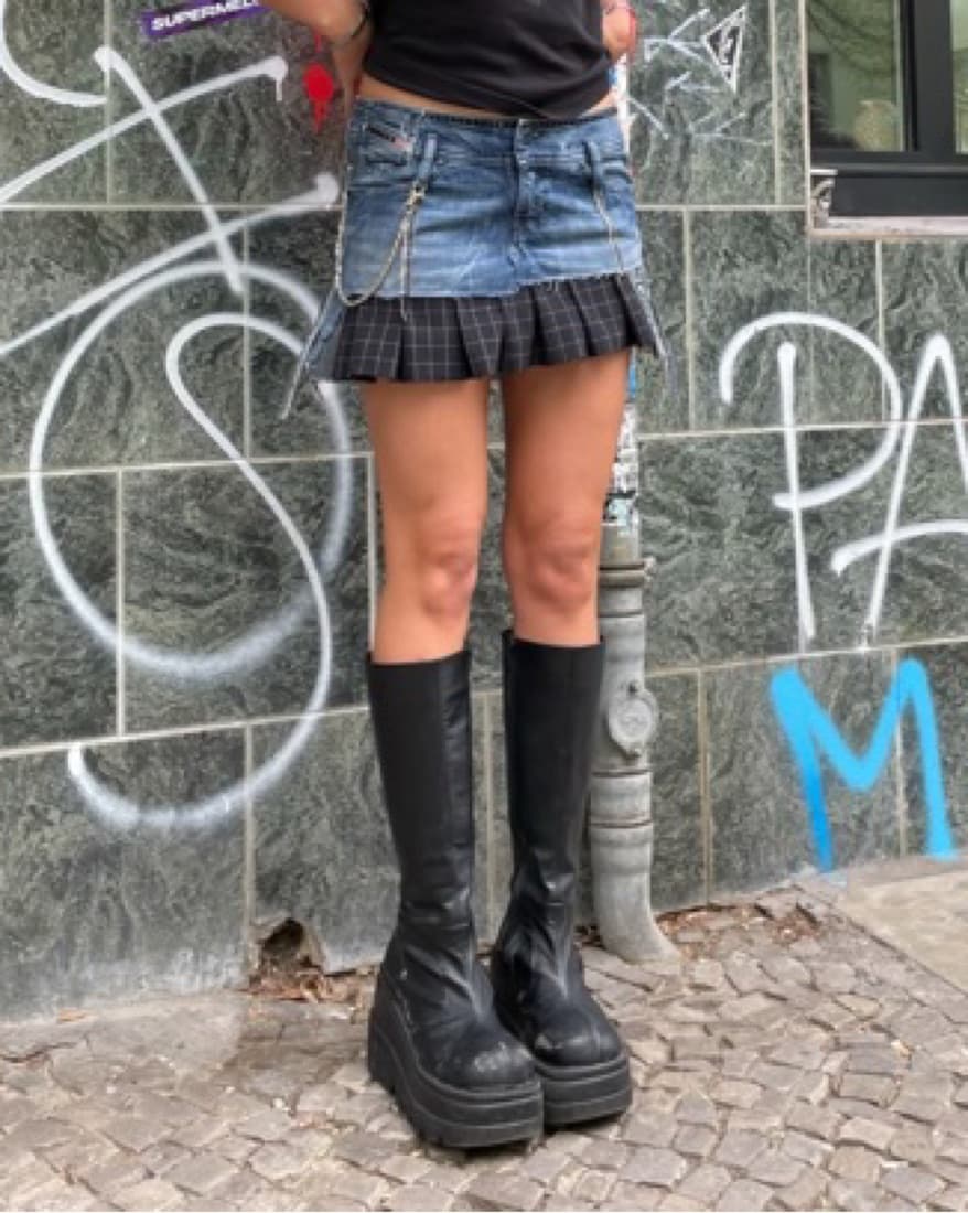 DIESEL MINI SKIRT - Image 1