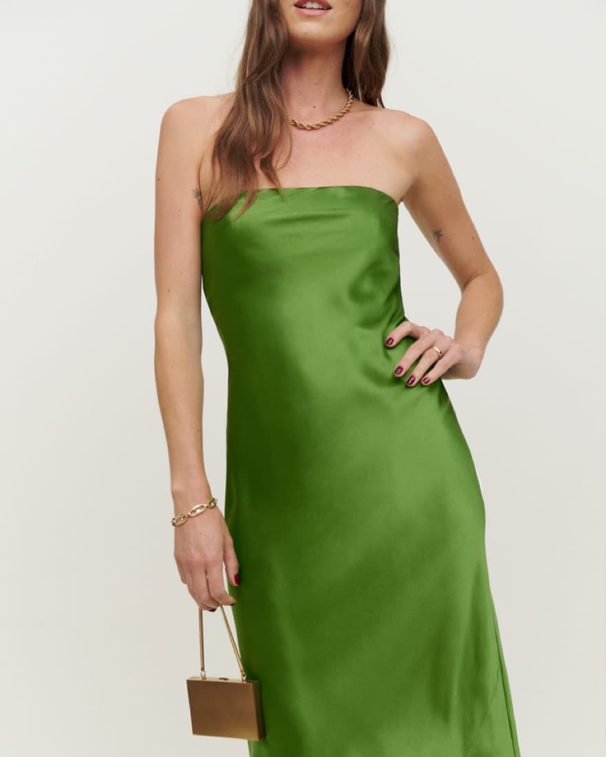 Gorgeous Reformation Green Silk Maxi  - Image 4
