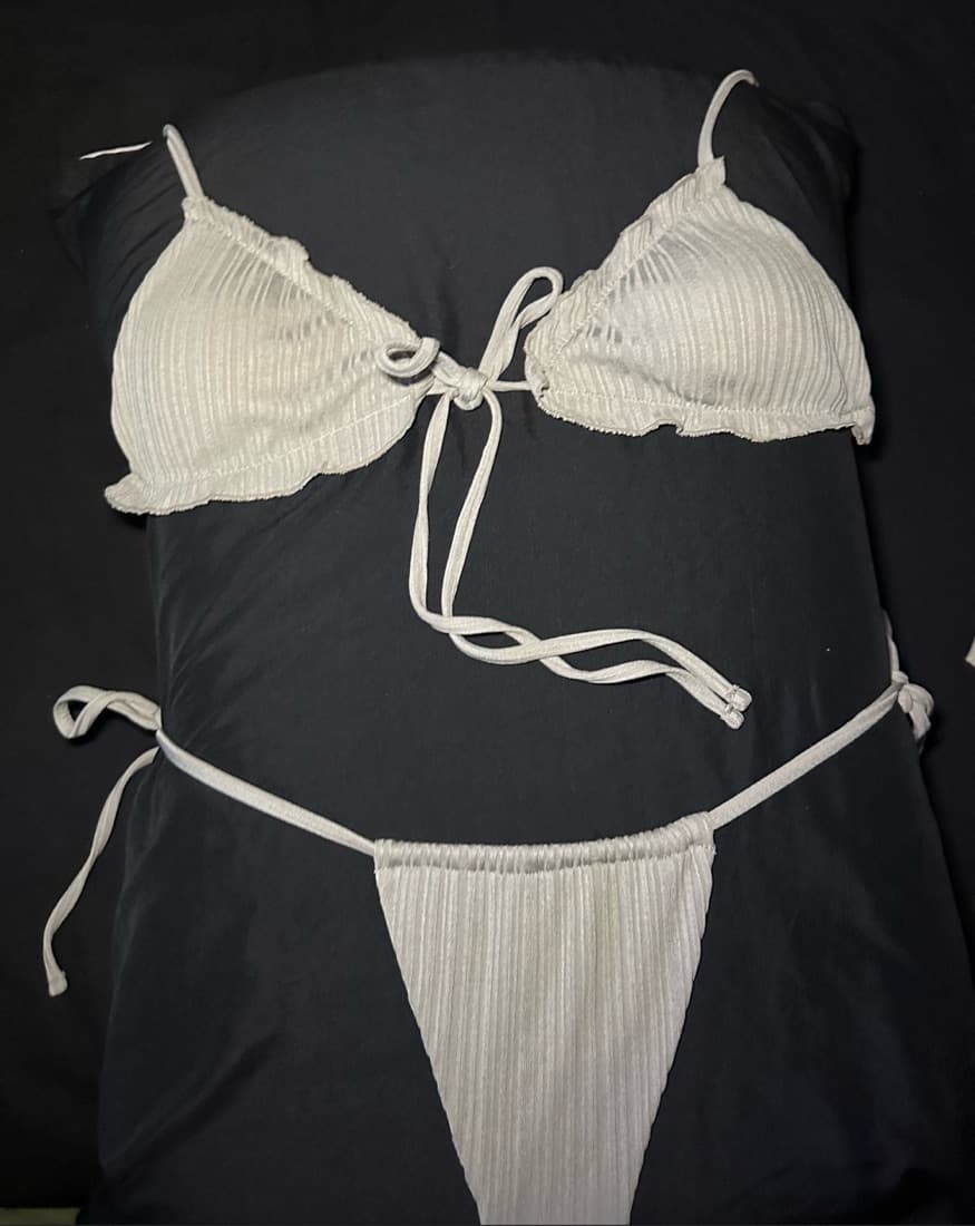 three piece set - Image 2