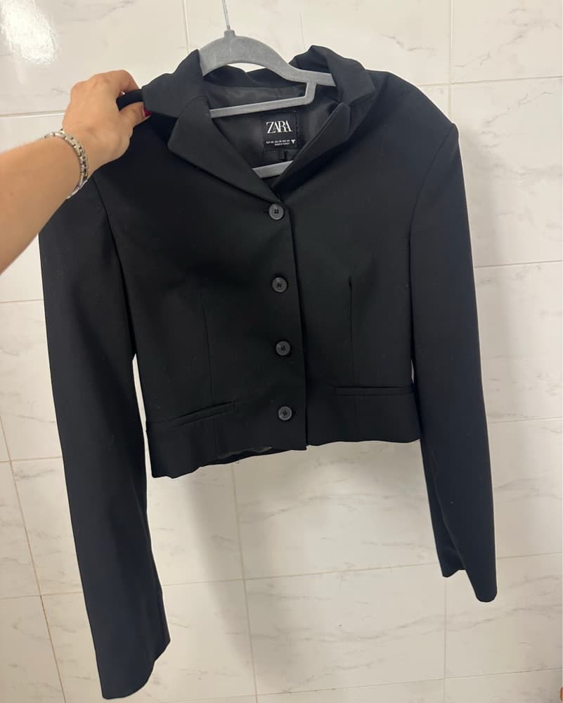 Black Cropped Blazer  - Image 1