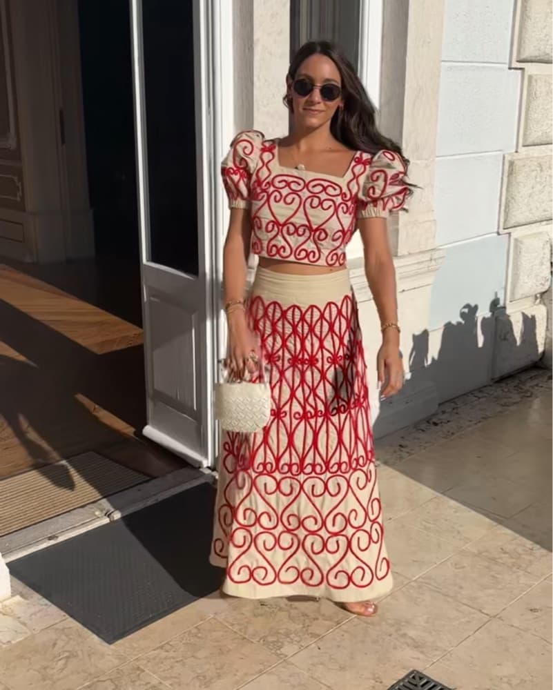 Puffy Sleve 2 Piece Set From Lisbon - Image 1