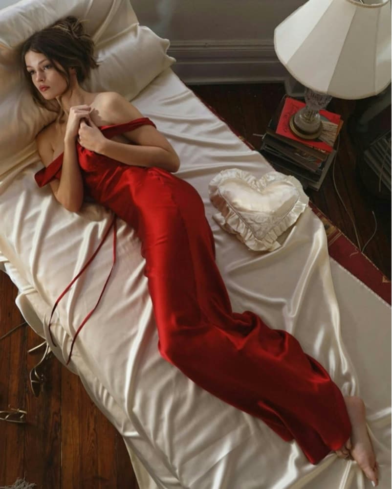 Mirror Palais Plunging Back Cowl Scarlet - Image 3