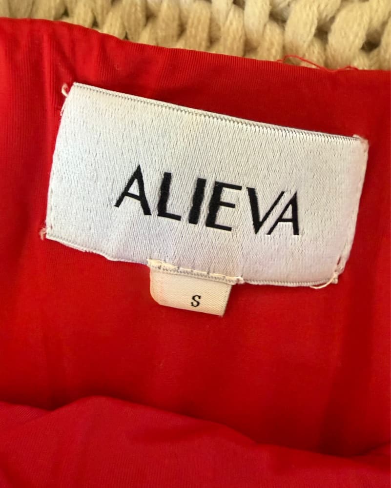 ❤️ Alieva One-Shoulder Red Midi Dress❤️ - Image 4