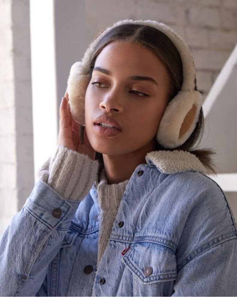 Ugg Bluetooth Shearling Ear Muffs  - Image 2