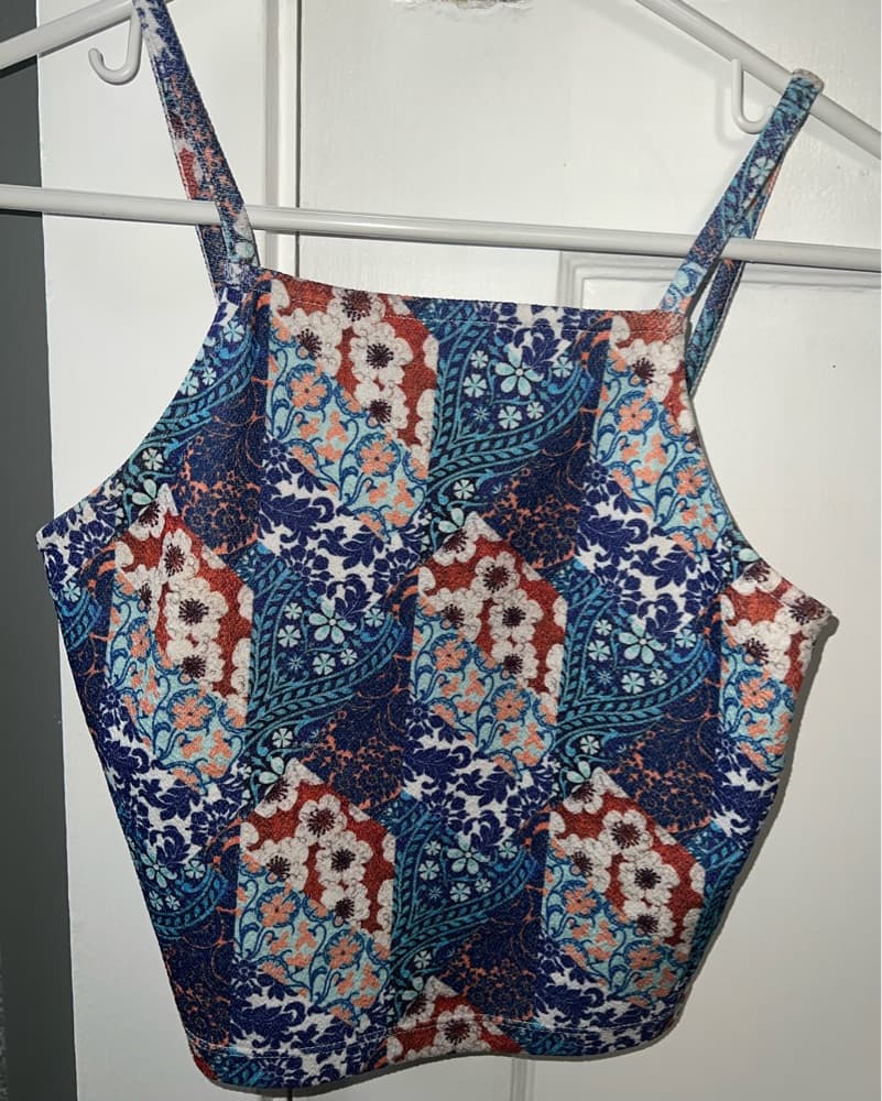 Blue Patterned Crop Top - Image 2
