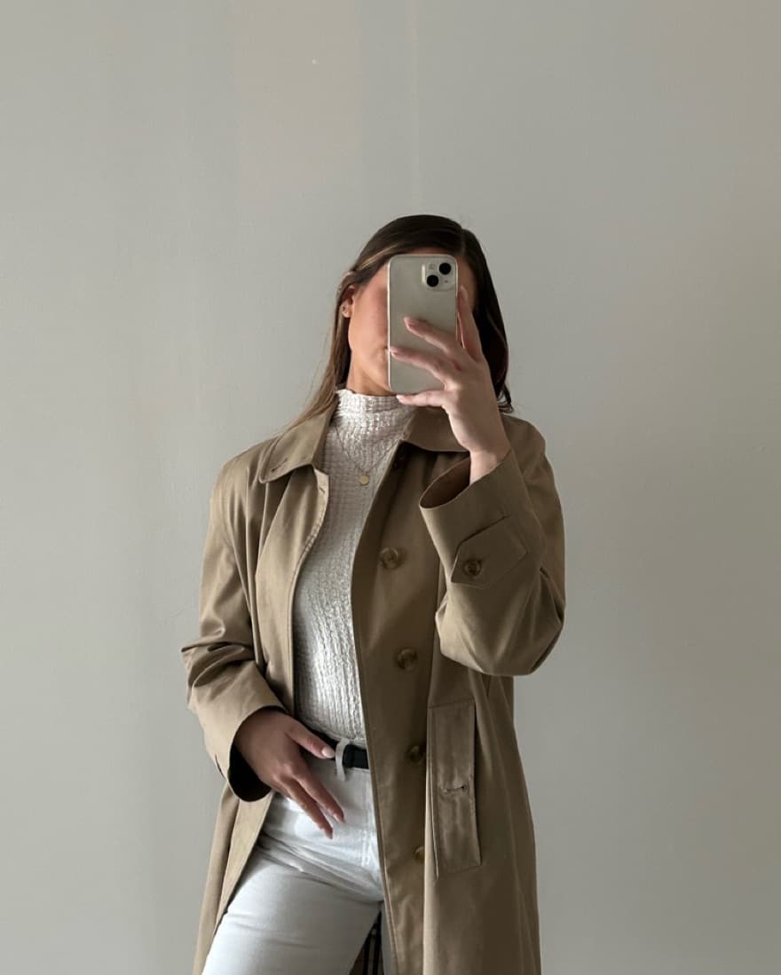Burberry Trench Coat - Image 3