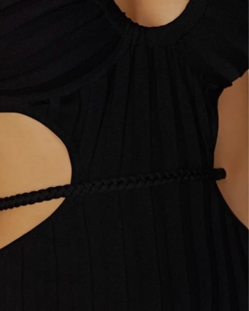 Minerva Cut Out Knit Maxi Dres - Image 4