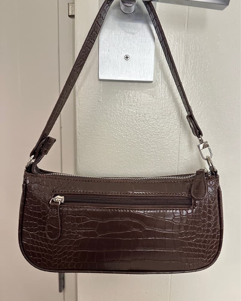 Brown Crocodile Print Faux Leather Purse - Image 6