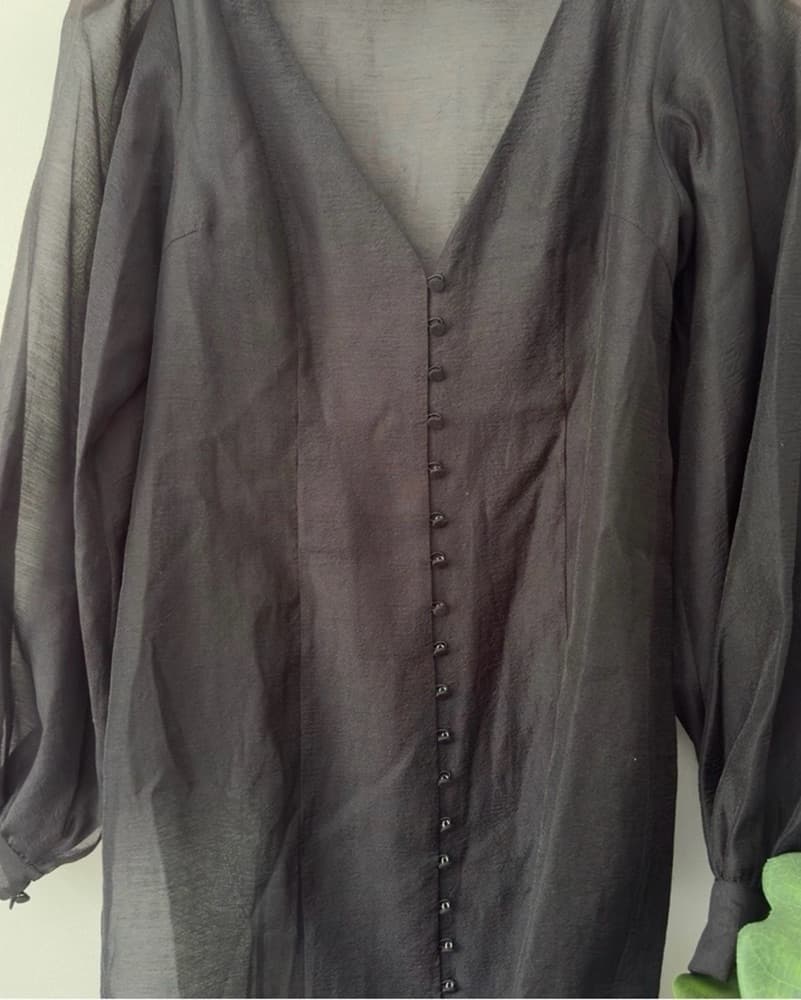 Good American Sheer Tulle Crepe Dress - Image 3