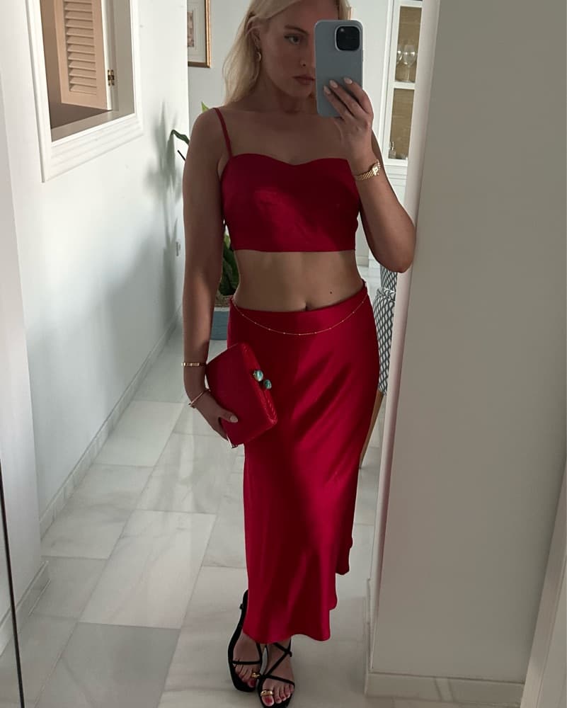 Red Silk Set  - Image 1
