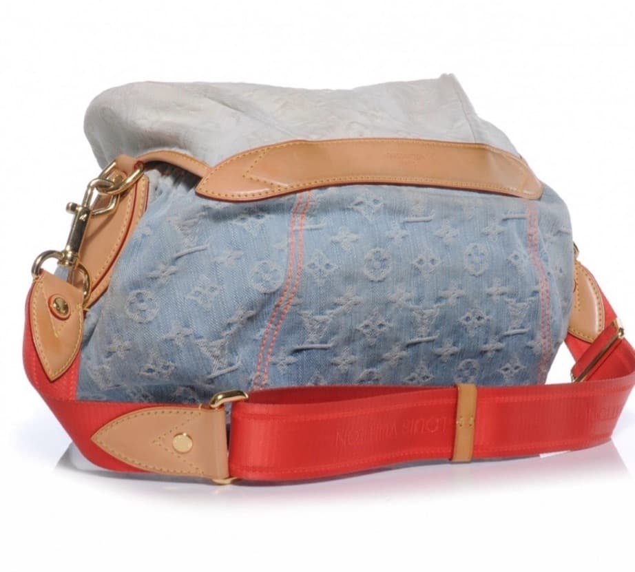 Vintage Lt Ed Louis Vuitton Messenger - Image 3