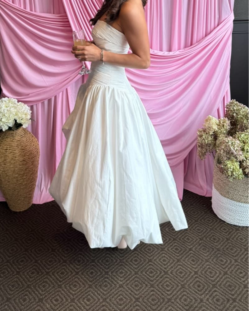Aje bubble Hem Dress Ivory - Image 3