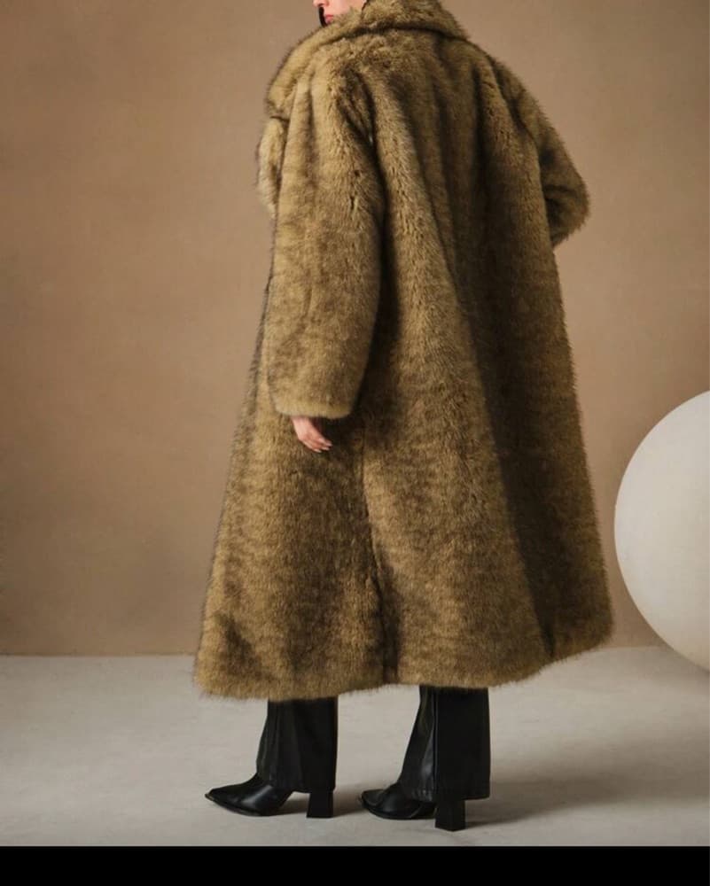  Vintage Faux Fur Coat - Image 2
