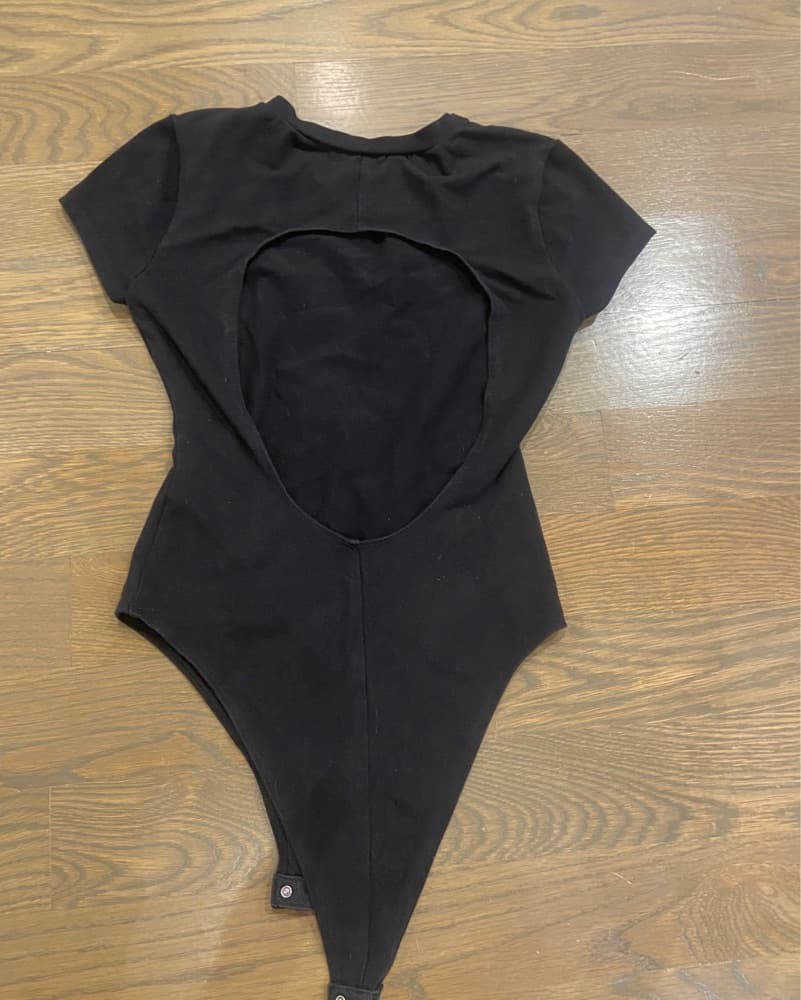 Reformation Open Back Body Suit - Image 1