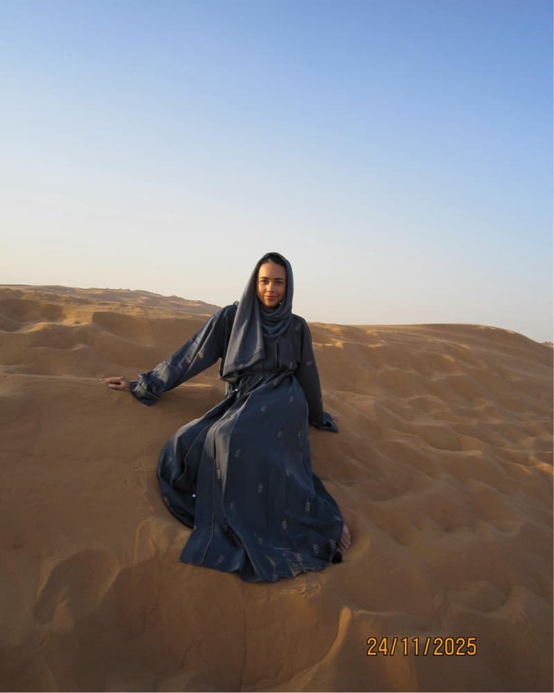 Blue Abaya - Image 2