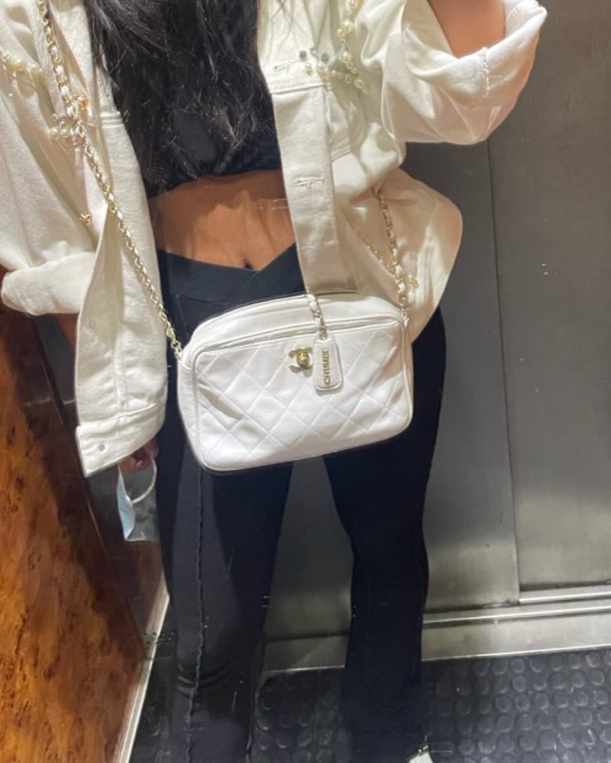 White Vintage Chanel Caviar Camera Bag  - Image 2