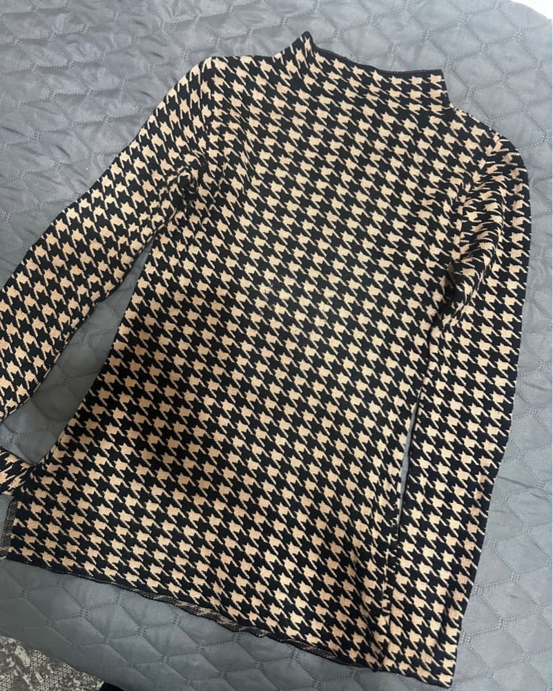 Brown/ Black Houndstooth Ski Sweater  - Image 1